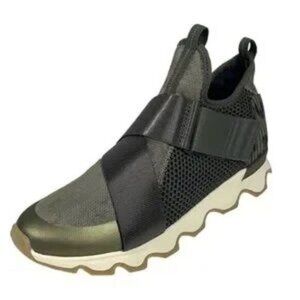 Sorel Kinetic Camo Sneakers Sage 9.5 NWT